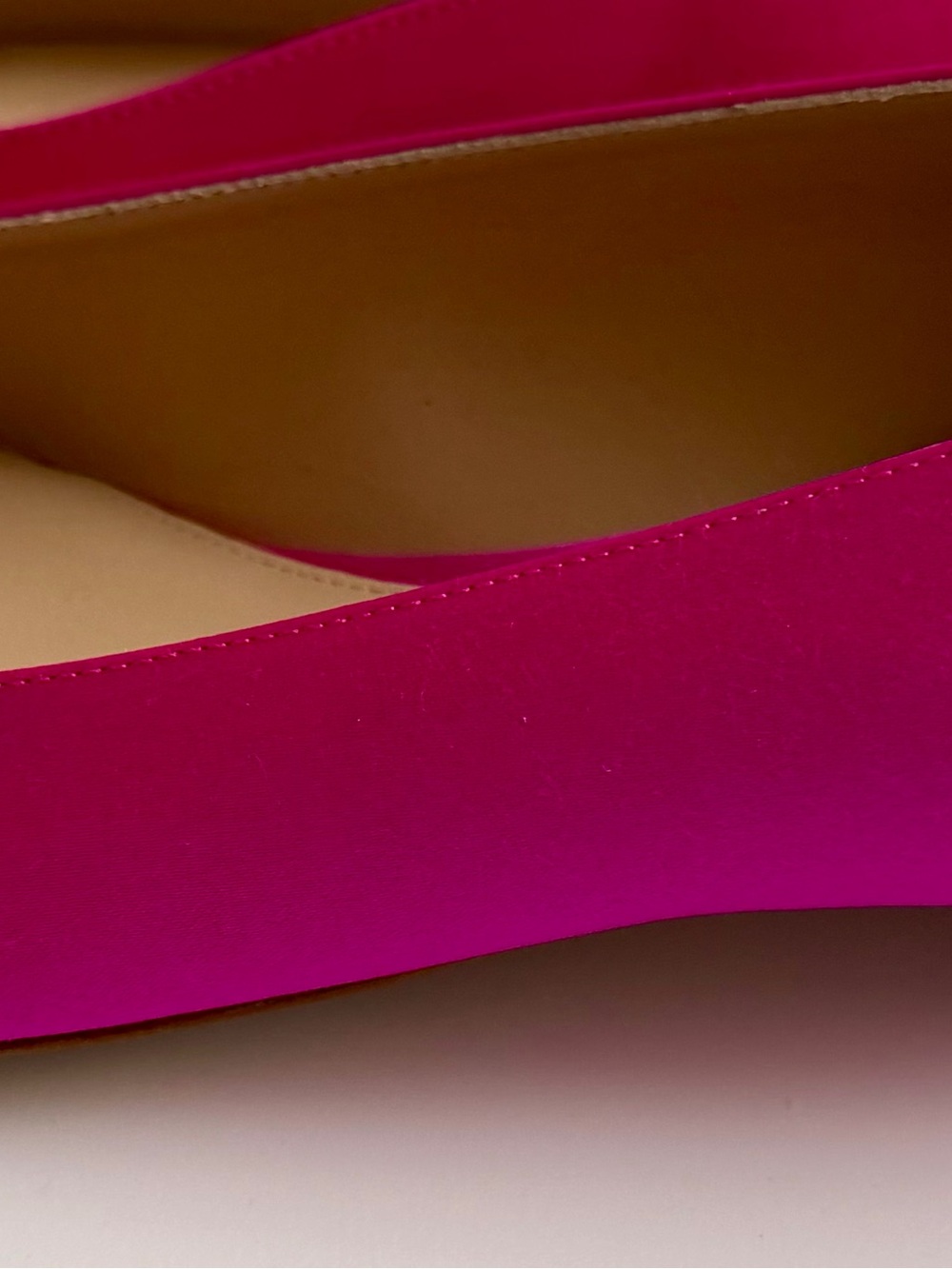 Stuart Weitzman Pointed Silk Flats in Bright Fuchsia - Size 8 - New - Picture 4 of 7
